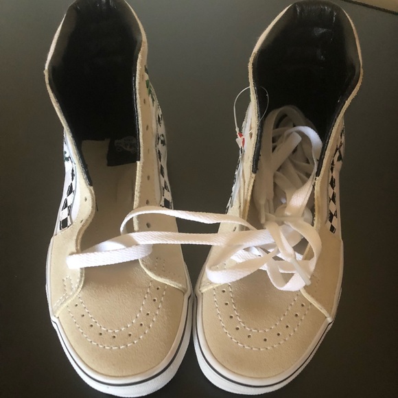 COPY - COPY - VANS - Picture 4 of 5